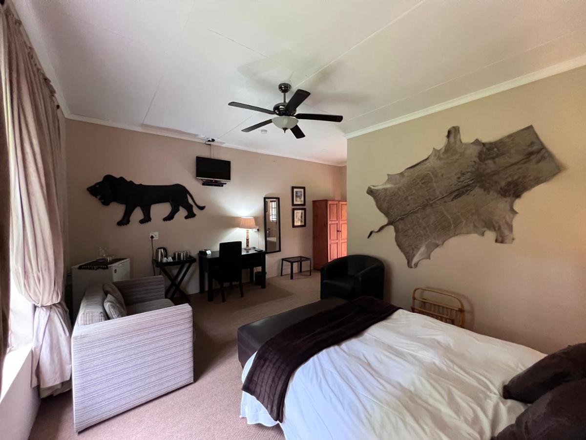 Big Tree Midrand Hotel Buitenkant foto